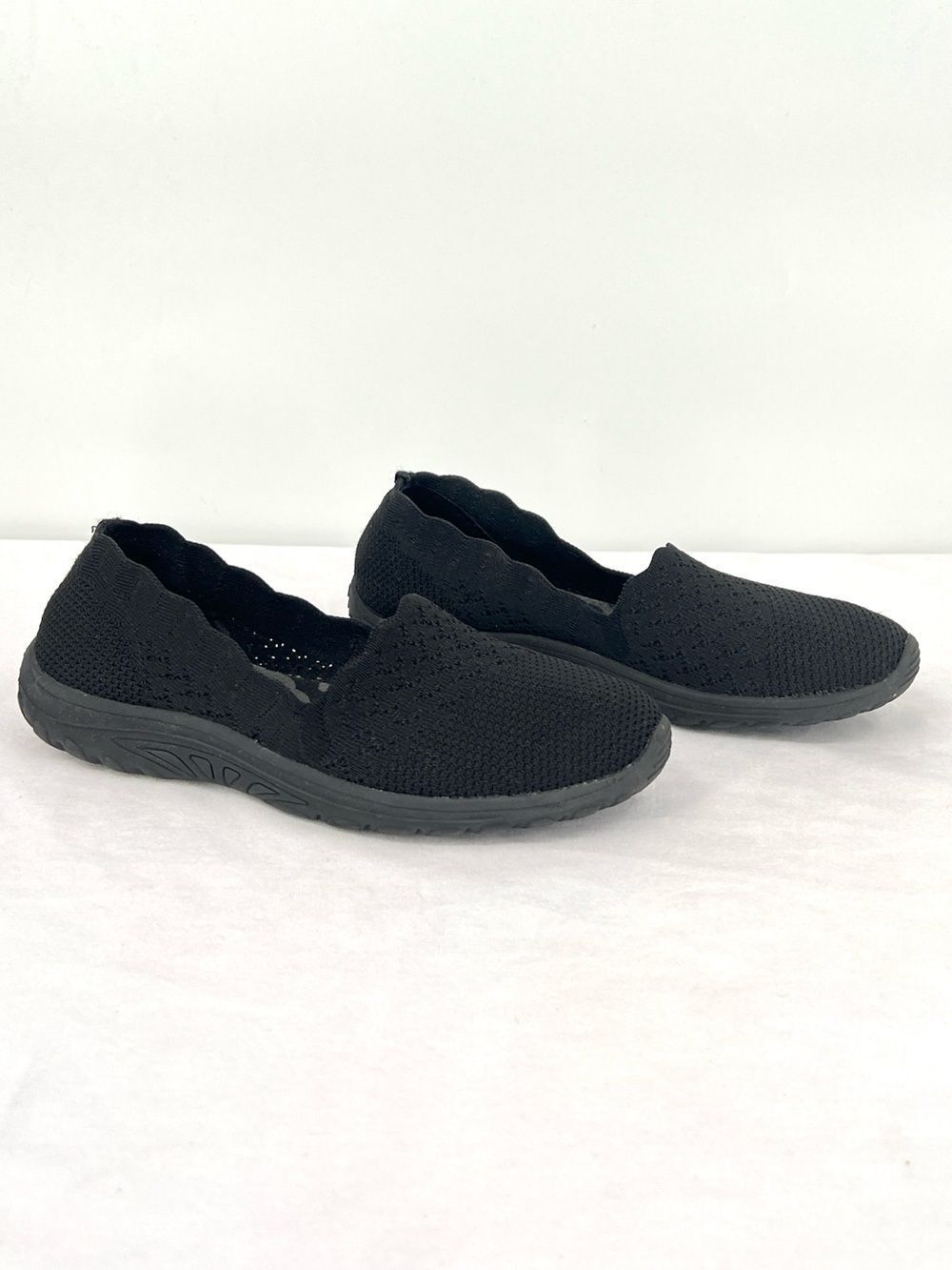 Skechers Reggae Fest 49182 Black Knit Slip On Flats Memory Foam Women’s 8
